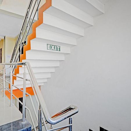 Hotel O J.D Palace Chinhat المظهر الخارجي الصورة