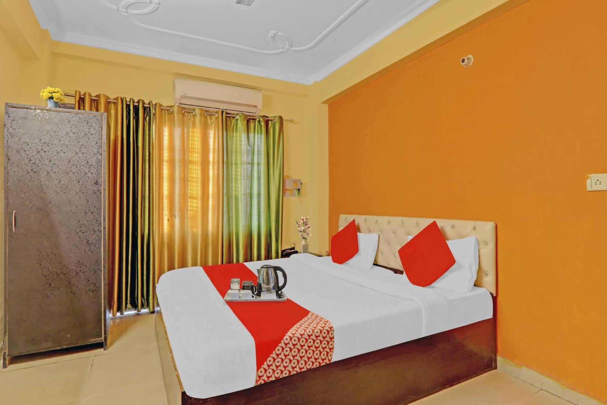 Hotel O J.D Palace Chinhat المظهر الخارجي الصورة